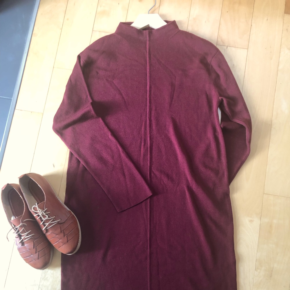 Beautiful burgundy Vintage Merino wool sweater dress
